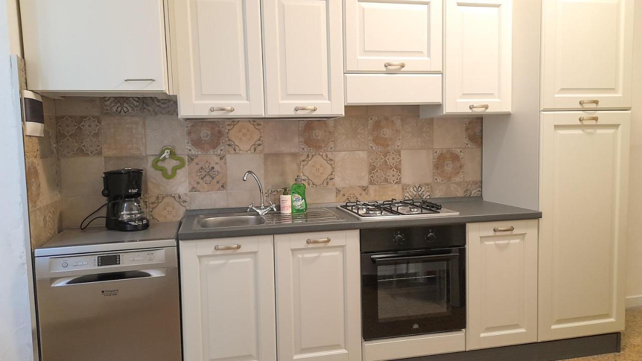 Ferienwohnung La Casa Di Christina Imperia Exterior foto